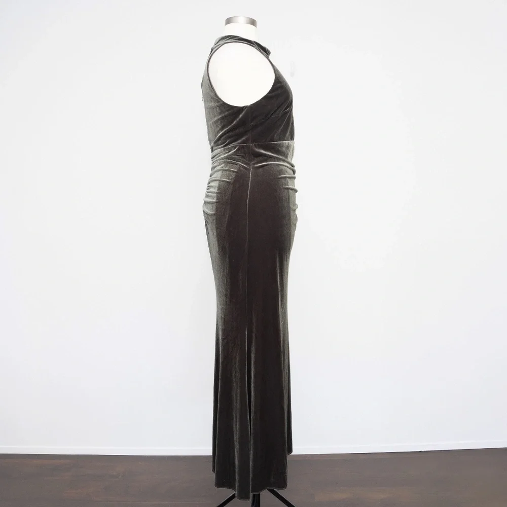 XSCAPE Evenings - “Grace” Velvet Mock Neck‎ Gown